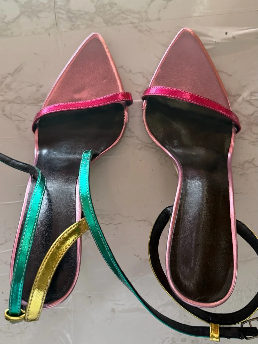 N/A eye catching